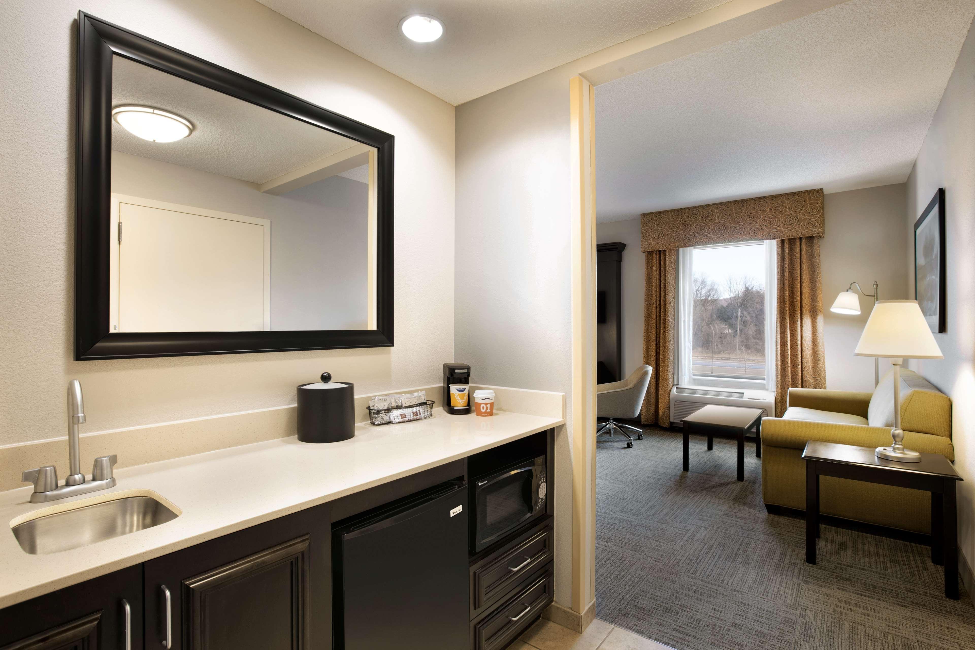 Hampton Inn & Suites Mahwah Extérieur photo