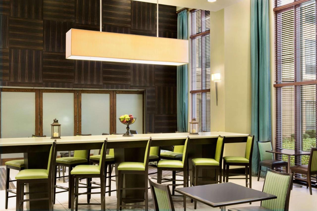 Hampton Inn & Suites Mahwah Extérieur photo
